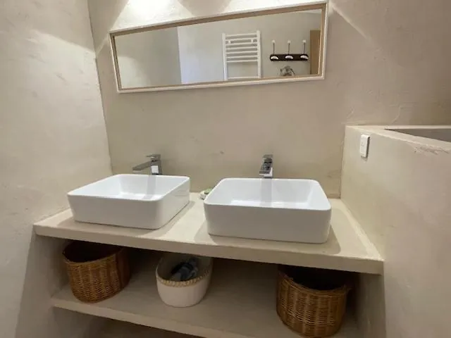 Maison Proche De La Plage Six-Fours-les-Plages 0*,  Francja